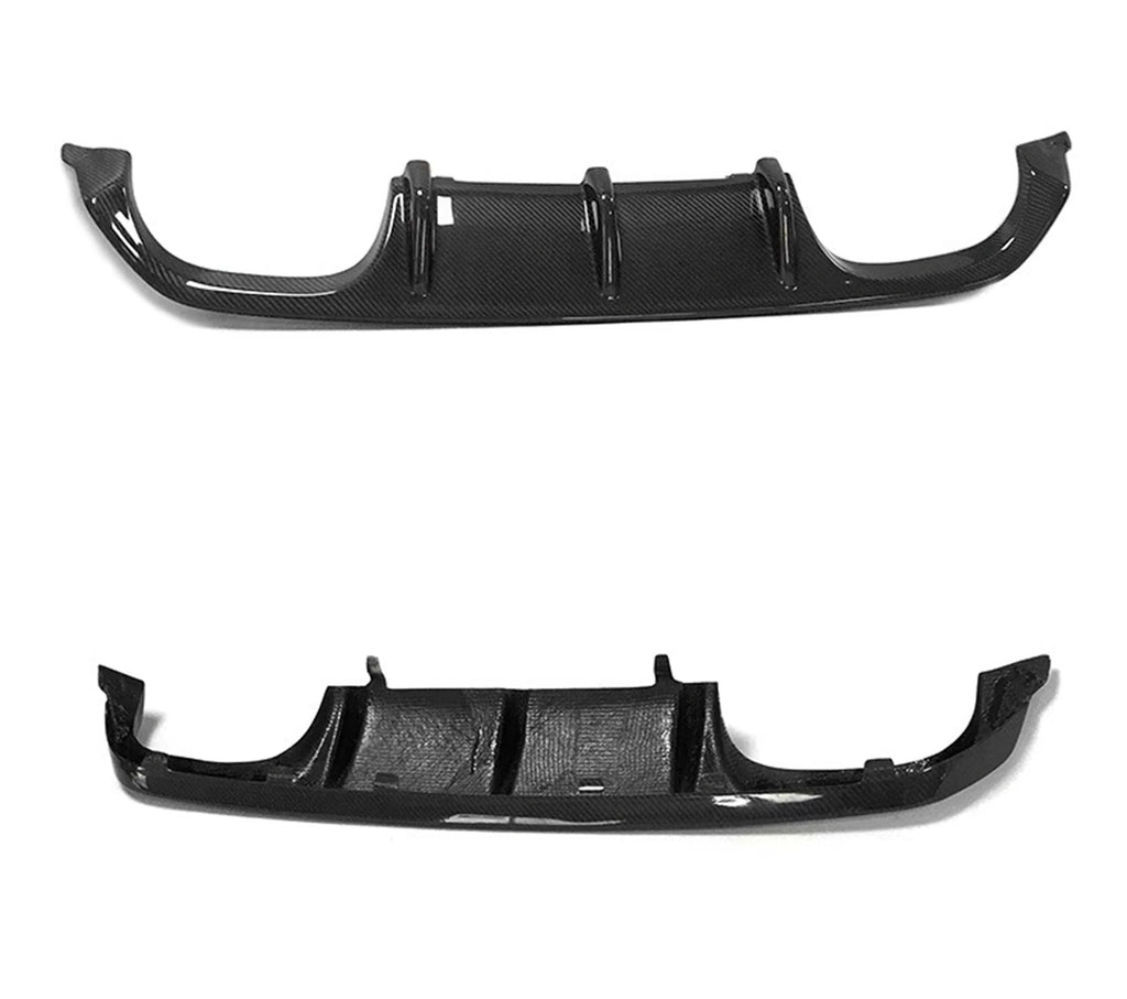 BMW M3/M4 F80/F82/F83 M-Performance Diffuser Carbon Fiber — detail view 2