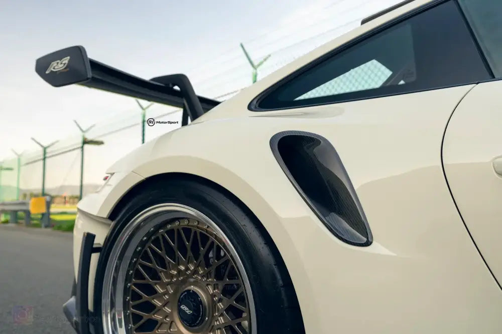 TOWMA. - 911 992 GT3RS OEM Dry Carbon Fiber Body Kit